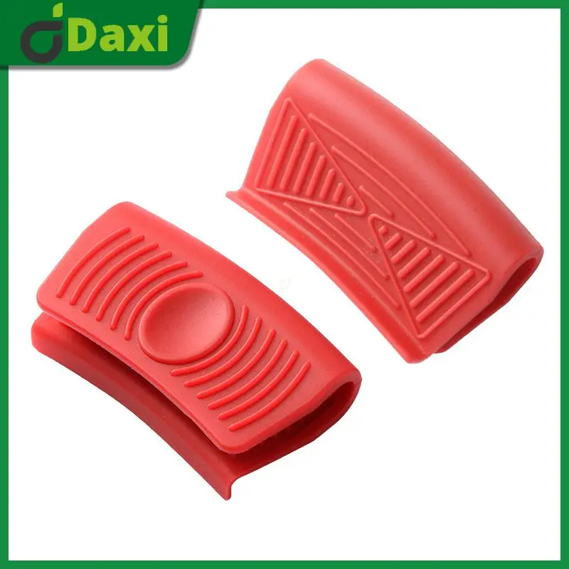 

2 Pcs Kitchen Baking Silica Gel Heat Insulation Clip Anti Scalding Non Slip Gloves Household Bowl Oven Microwave Oven Panhandle