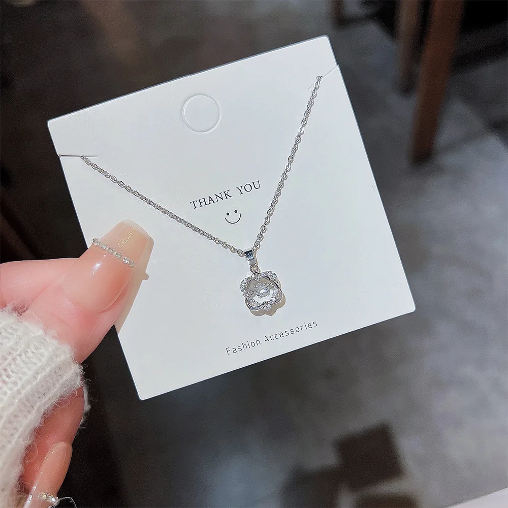 

2023 New Trending Hexagram Titanium Steel Necklace for Women Fashion Pendant Temperament Collar Chain Colorless Jewelry