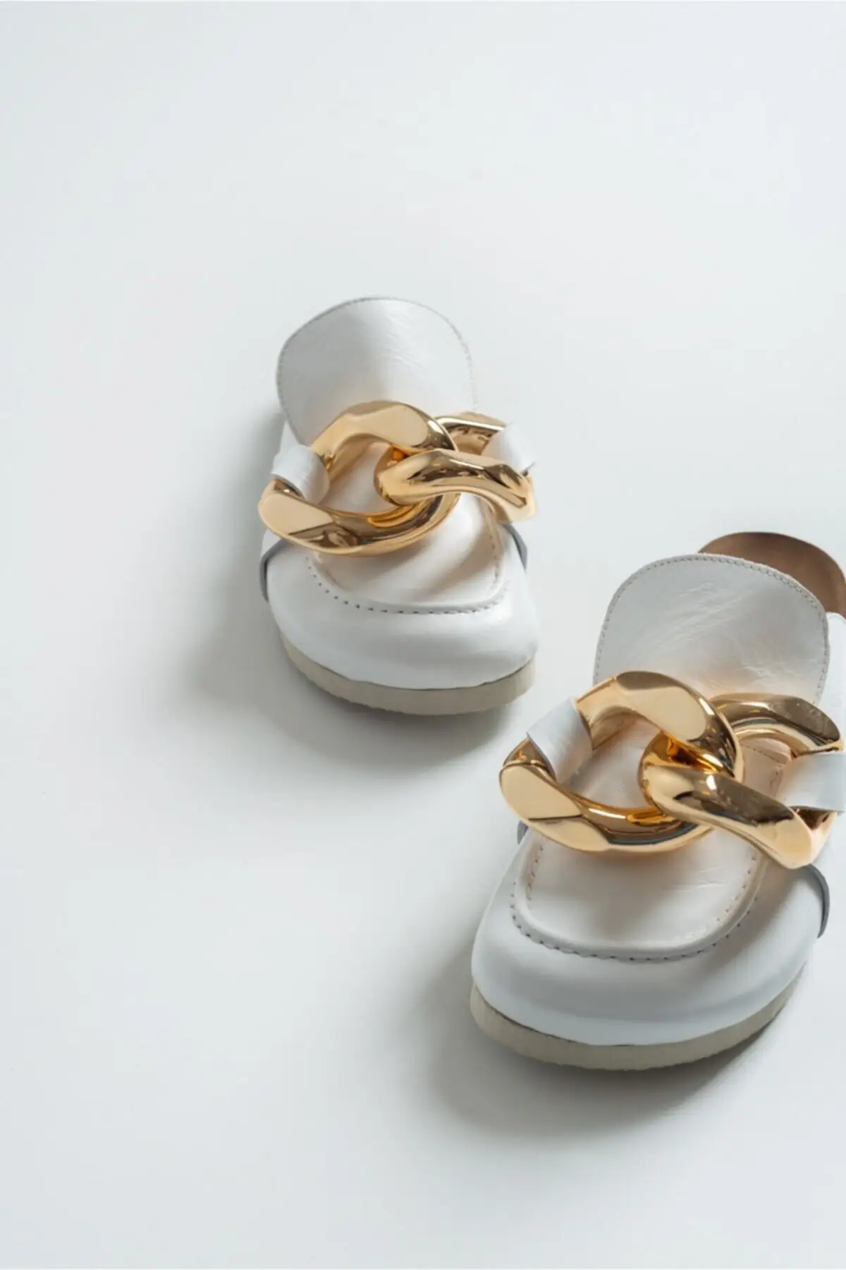 

Genuine Leather White Skin Women 'S Slippers