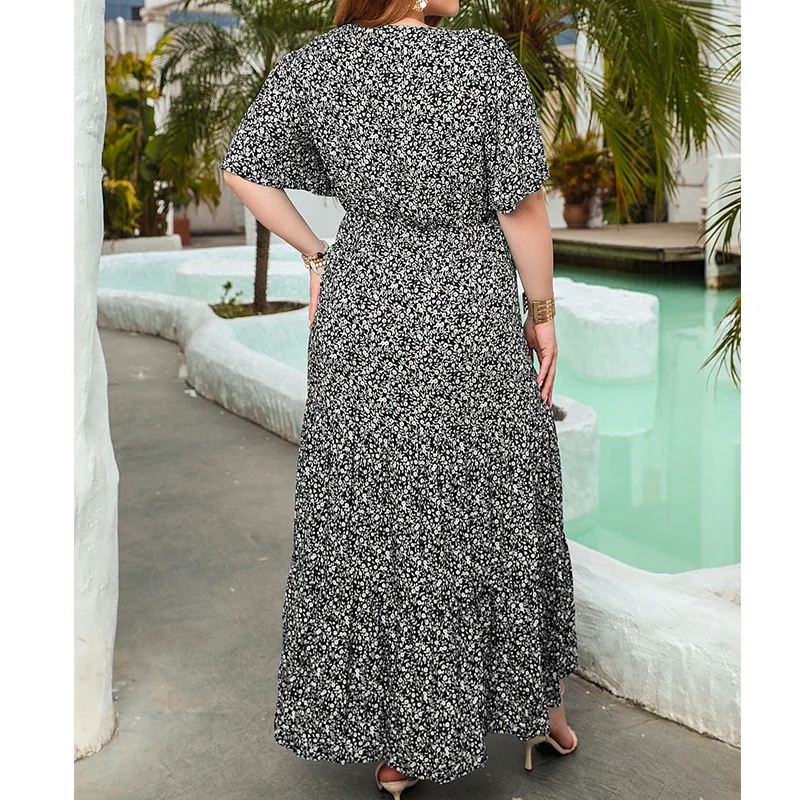 Leisure Vacation Plus Size Womens Clothing Round Neck Scattered Small Flower Sand Plants Of Design Short Sleeve Long Dresses