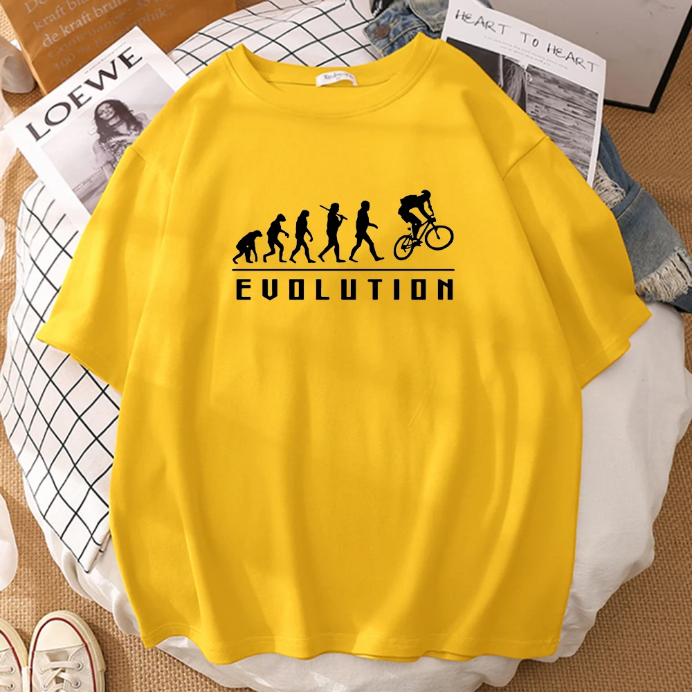 

Футболка мужская с принтом человека, модная рубашка с круглым вырезом, с принтом «Born To Ride», «Эволюция горного велосипеда», Bmx