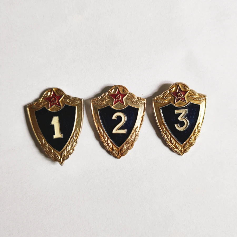 

1Sets Soviet Union CCCP 1 2 3 Levels Soldier Grade Badge Red Five Stars Metal Moscow USSR Honor Medal Original