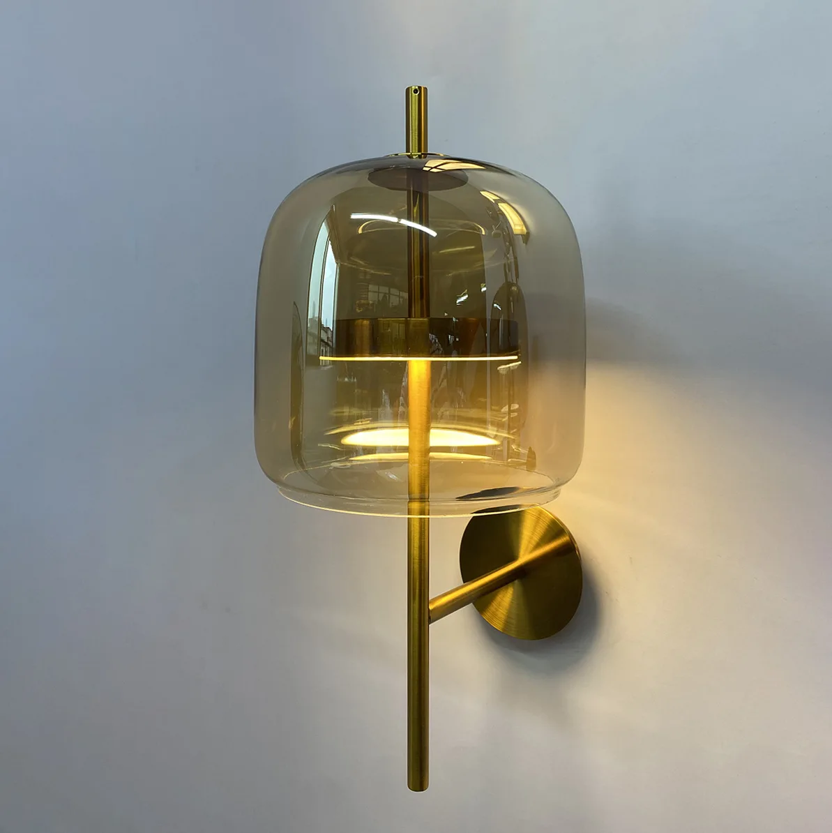 

Роскошный настенный светильник в стиле постмодерн, лампа в скандинавском стиле для кабинета, коридора, стеклянное украшение