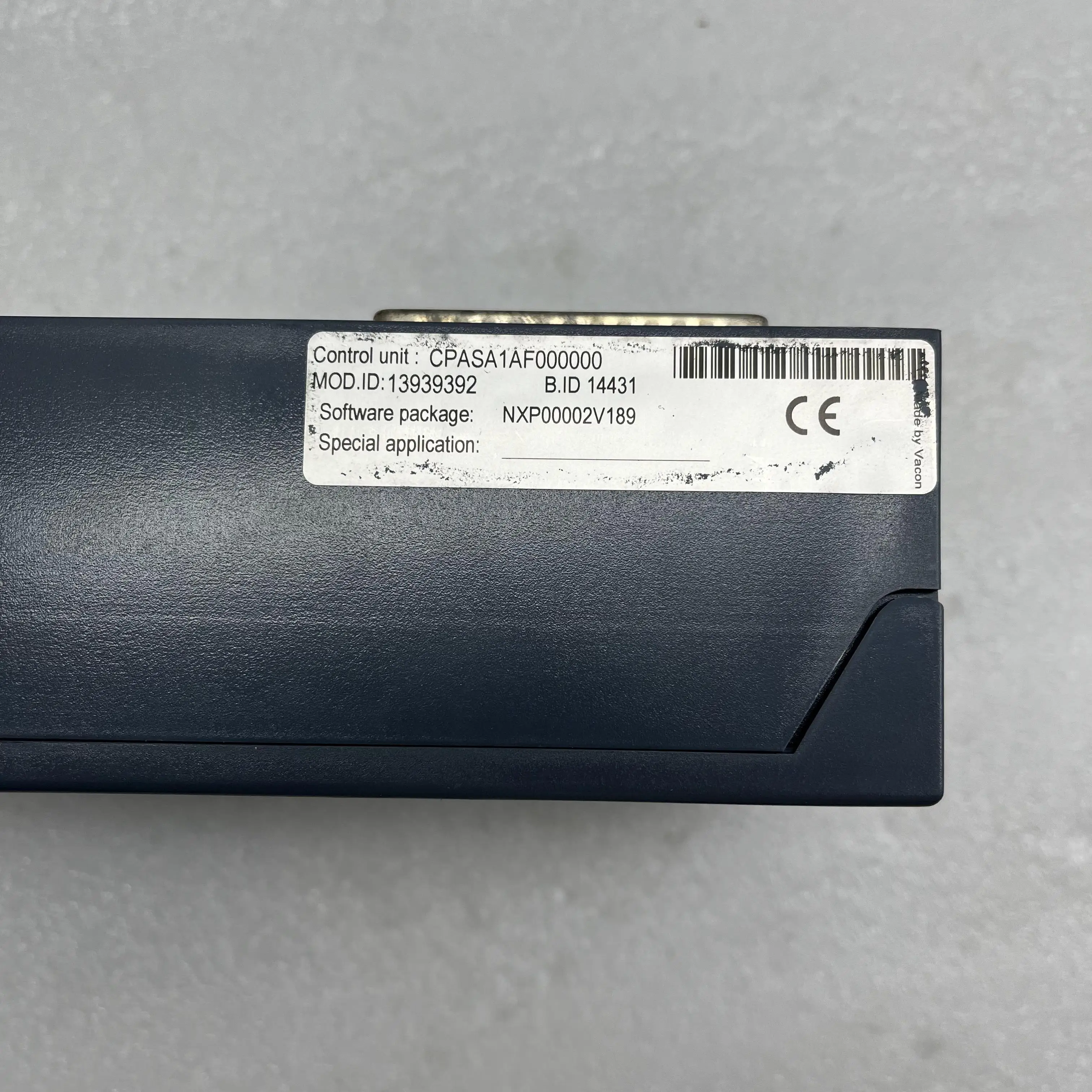 VACON CPASA1AF 000000 Оригинальный контроллер программирования складного домика ПЛК