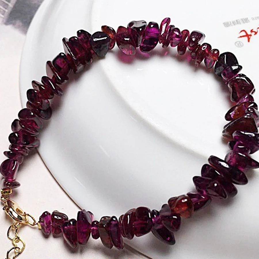 

Natural 6-8mm baroque GARNET and 14kgp clasp 18cm bracelet one strand