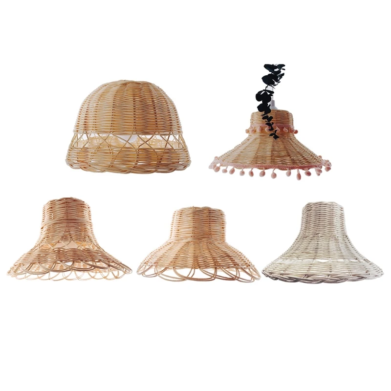 

Hand-woven Natural Rattan Lampshade Chandelier Hanging Light Shades for Living Room Homestay