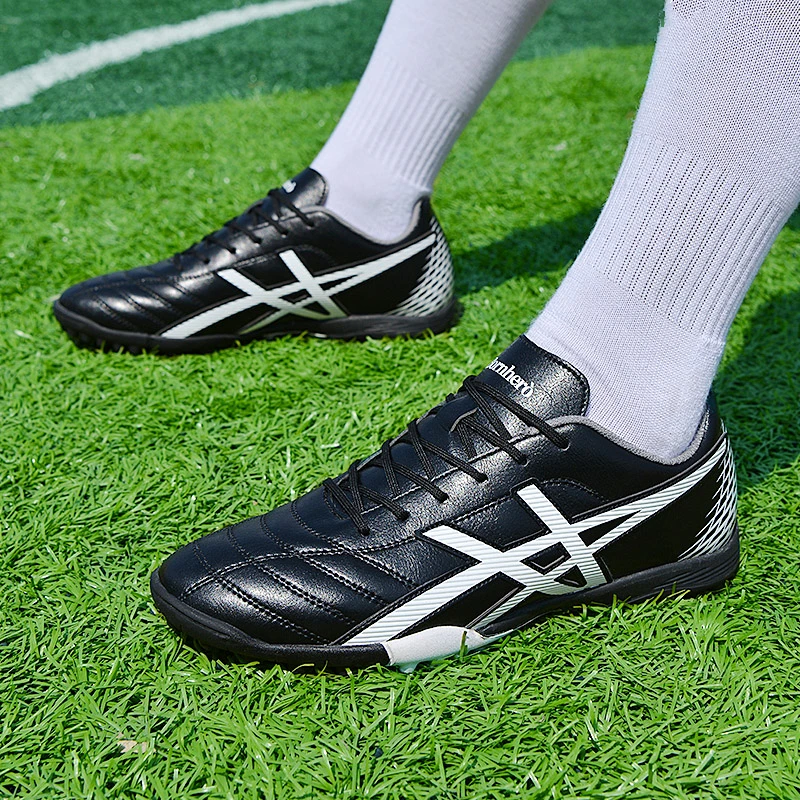 TF/FG Men Soccer Shoes Professional Luxury Football Boots Men Women Futsal Football Shoes Grass Training Soccer Cleats Sneakers