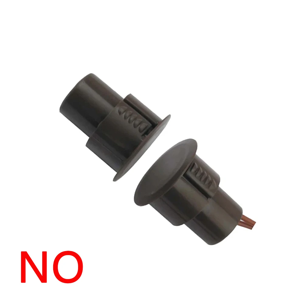 

Магнитный датчик двери AC-136