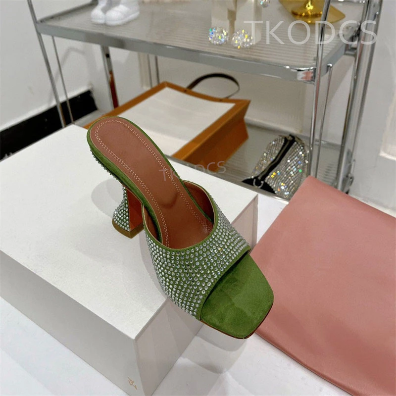 

Шлепанцы женские на очень высоком каблуке, сандалии-гладиаторы с открытым носком, роскошные модельные тапочки с кристаллами, сланцы