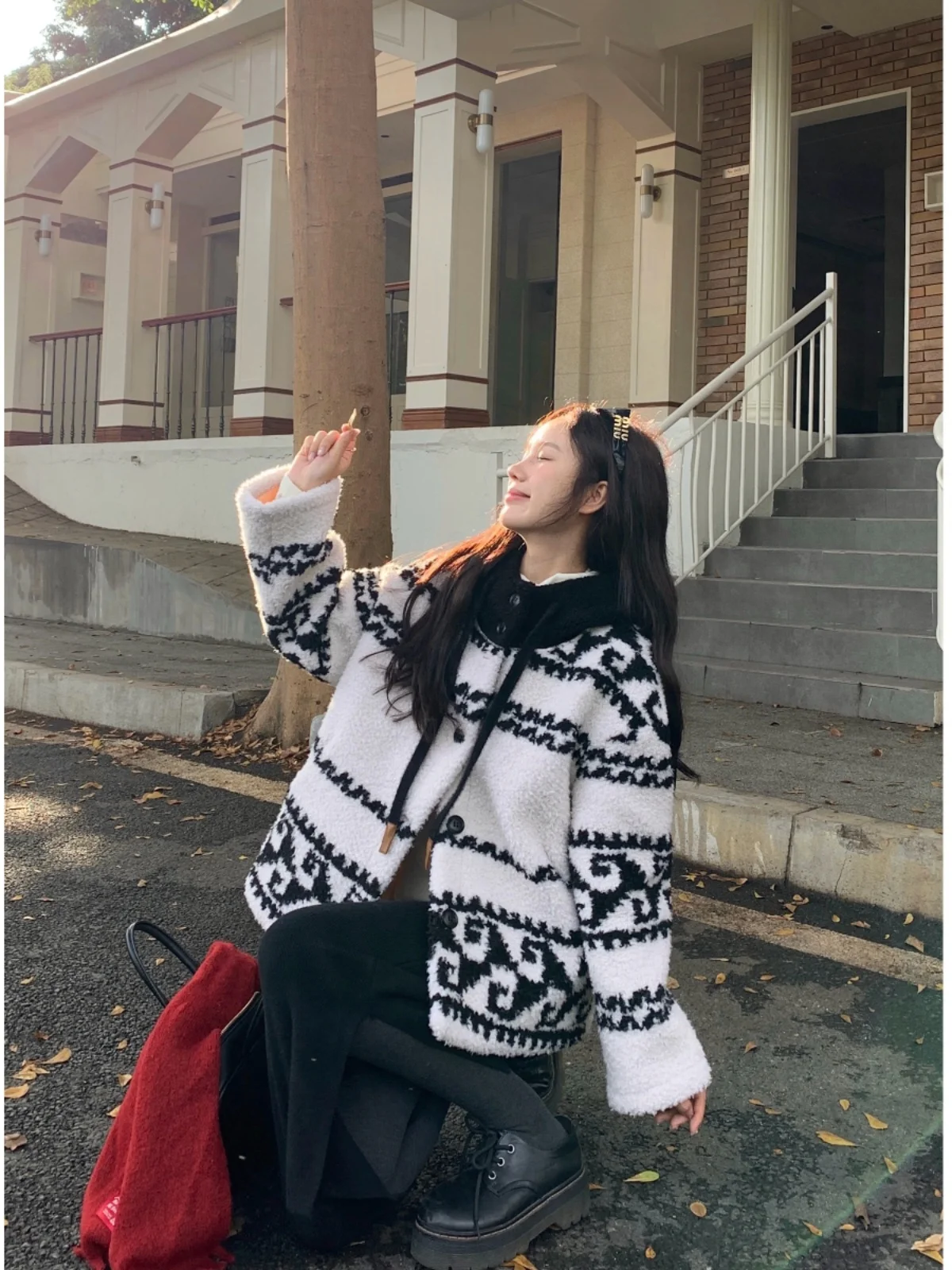 Меховая интегрированная верхняя одежда средней длины в стиле ретро женская зима