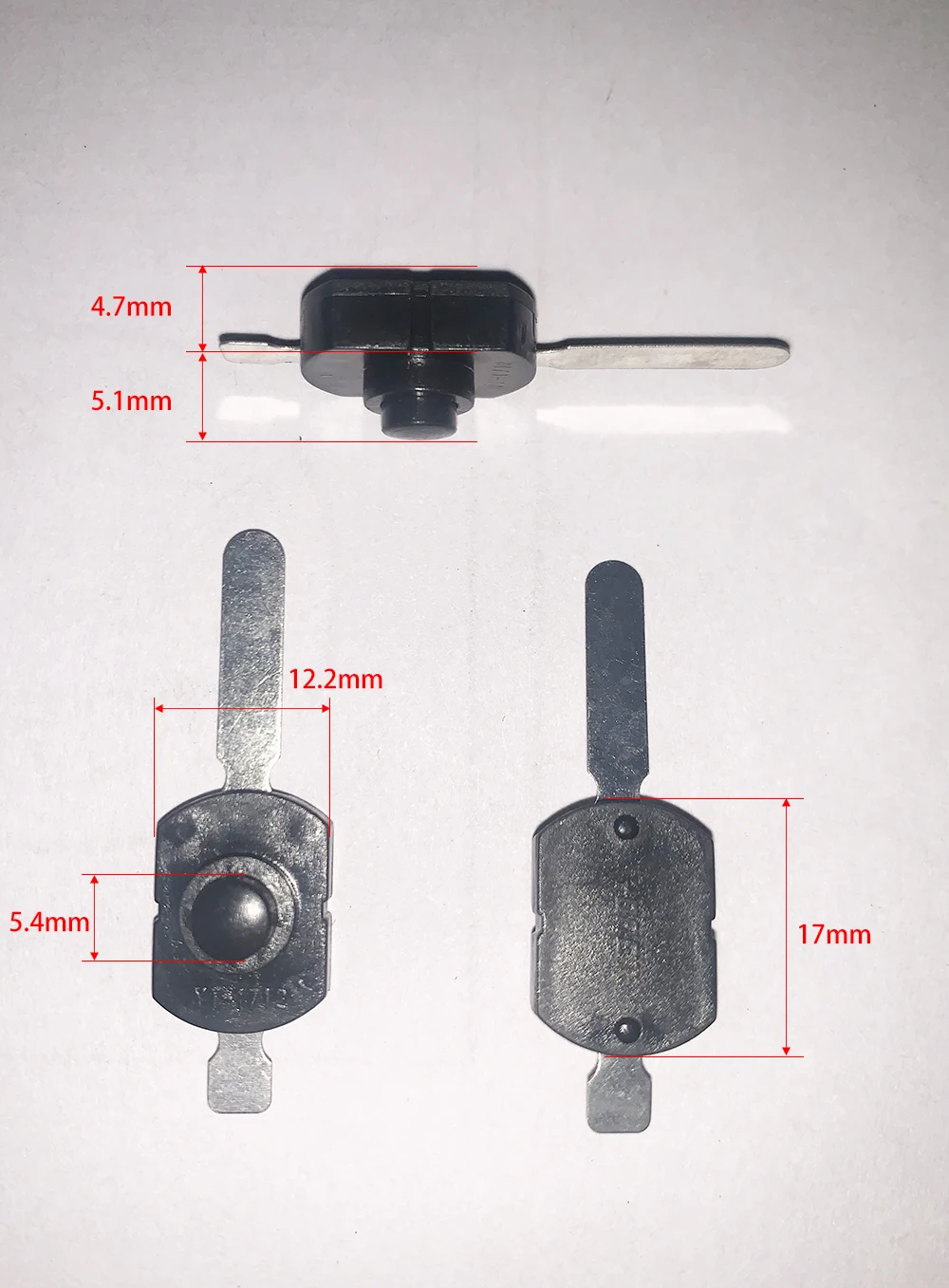 

Запасные части для перефонарь еля фонарика C8 C11, 12 х17х4 мм