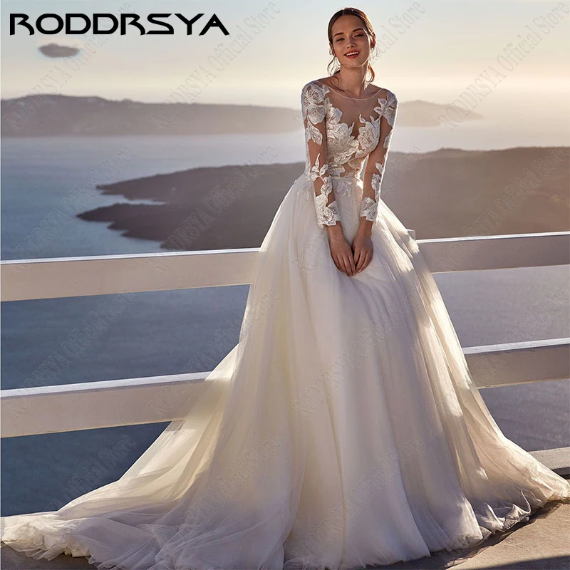 Рисунок 3 - Свадебное платье RODDRSYA с круглым