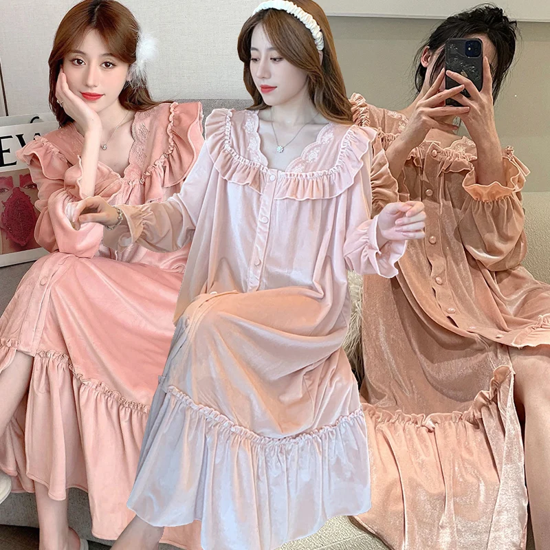 

Новинка осени 2022, плотные теплые ночные рубашки с длинным рукавом и V-образным вырезом из золотого бархата для женщин, милая одежда для сна, н...