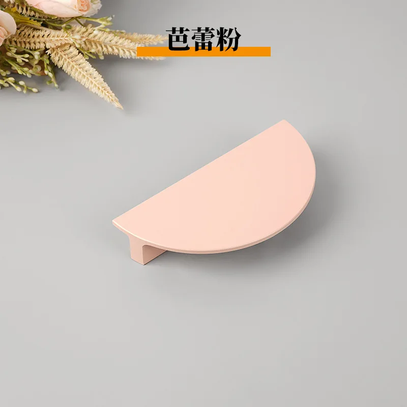 

Мебельная ручка алюминиевая полумесяц 96 мм