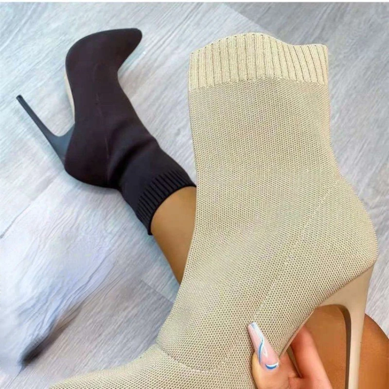 

New Boots Women's Sexy Pointed Toe Stiletto Ankle Boots Autumn and Winter Commuter High-heeled Boots Large Size Women's Boots