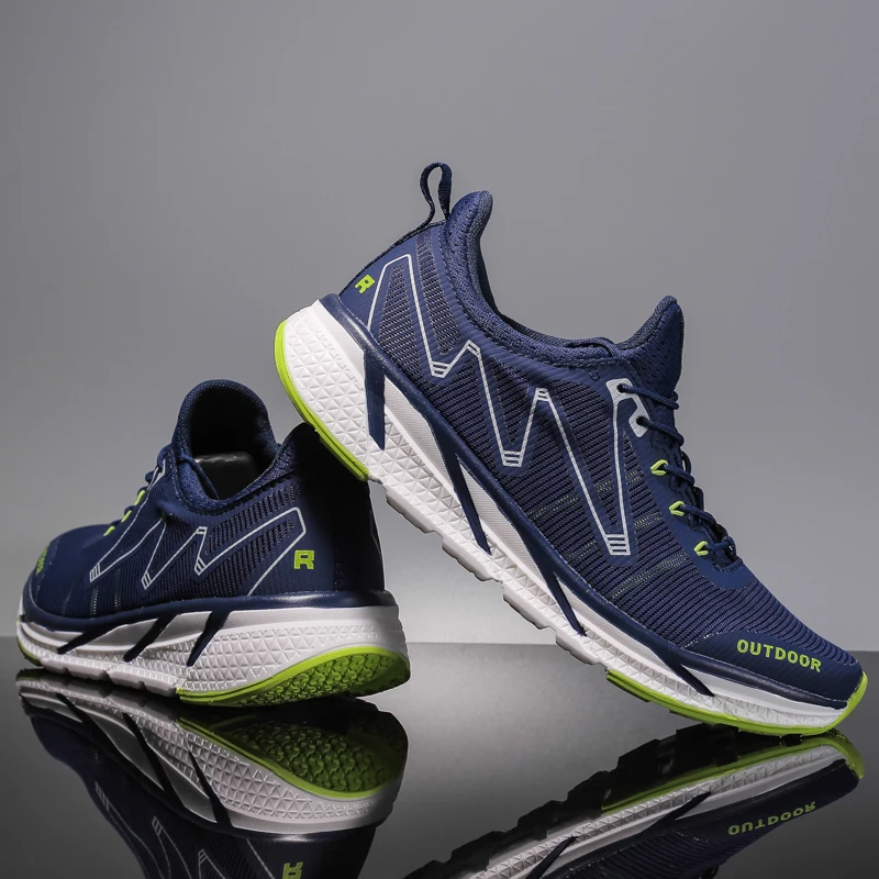 Men's OUTDOOR Printed Sneakers Flying Weave WomenSports Shoes Comfortable Running Shoes Outdoor Men Athletic Shoes Couple 39-44