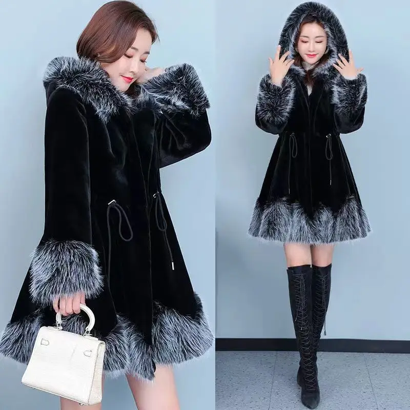 Winter 2022 Mink Fur Imitation Mink Fur Coat In The Long Hooded Big Coat Loose  Look Thin and Expensive Winter Coat Women