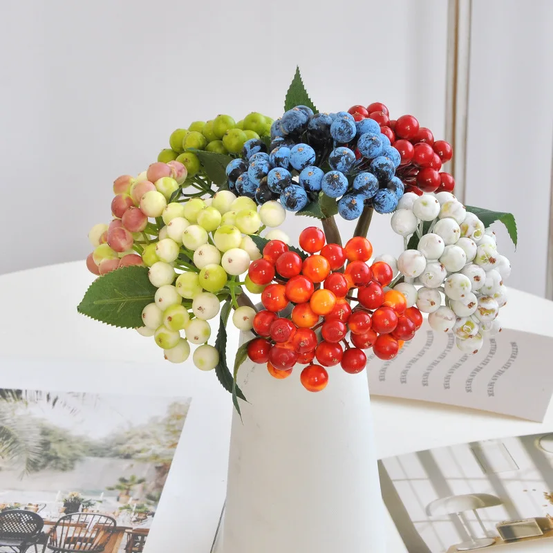 

6PCS Simulated Berry Bundle Wedding Home Decoration Photography Props Christmas Decoration Accessories Simulated Small Fruit