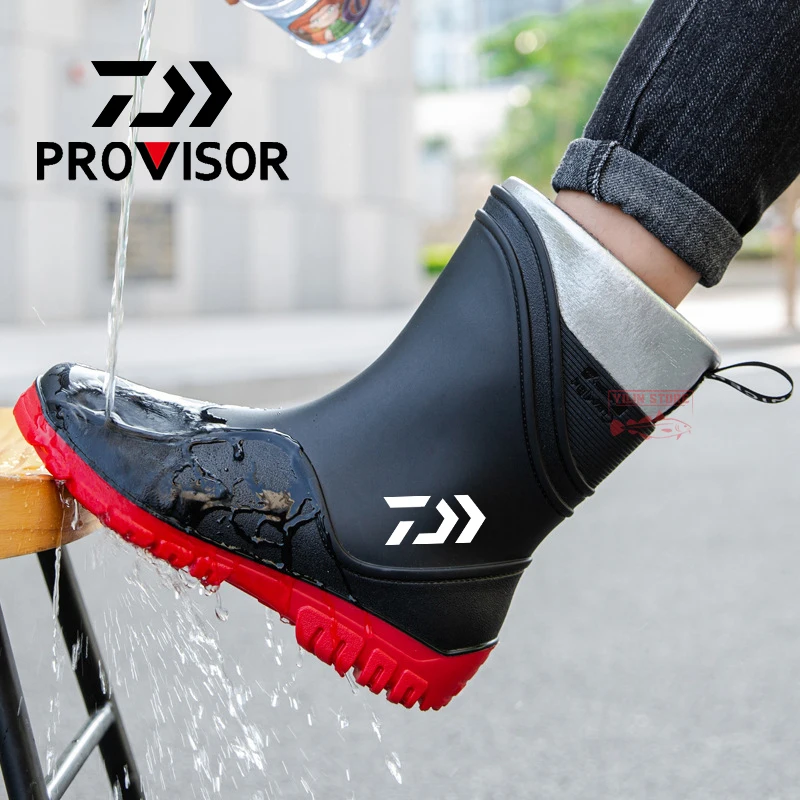 

2023 Daiwa Winter Fishing Boots Men Outdoor Non-slip Hiking Rain Boot Garden Work Shoes Durable Waterproof Plus Velvet Warm Shoe