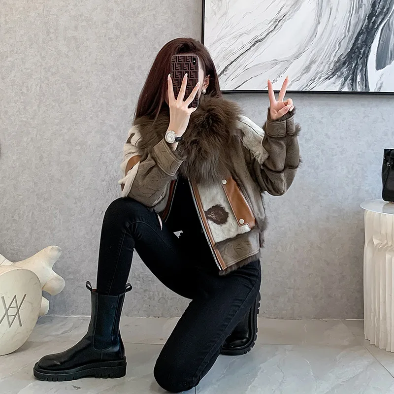 Fur coat women's short 2022 new winter warm wide edition color matching small rabbit fur Jacket