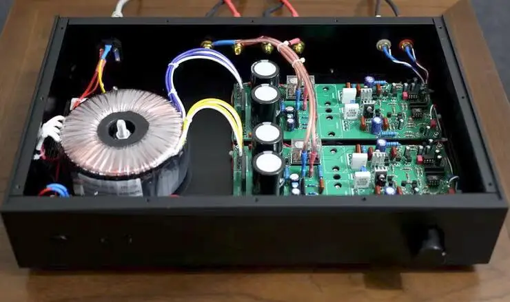 Фото 100 Вт * 2/8 Ом 160 Вт*2/4 Ом Hi-Fi интегрированный стереоусилитель мощности Refer SUGDEN SF200 Hi-End аудиоусилитель с SANKEN 2SC2922 2SA1216 №1