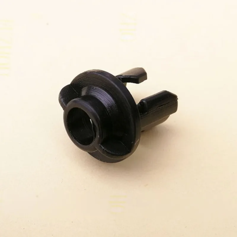 

Для Geely emgrand EC7 крышка топливного бака с кабельной пряжкой