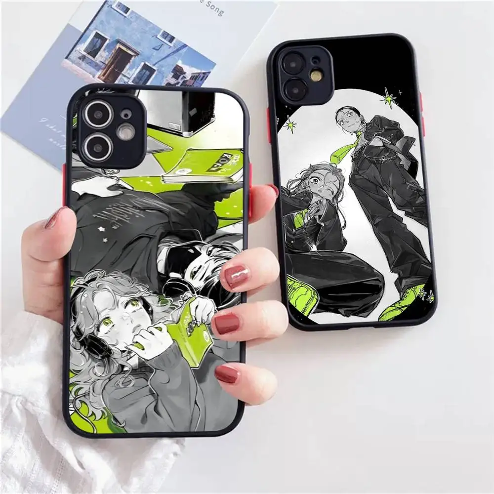 Фото Противоударный матовый чехол Aya Osawa Mitsuki Koga MitsuAya для iPhone 16 15 14 13 12 11 Pro Max X XR XS MAX Mini №1