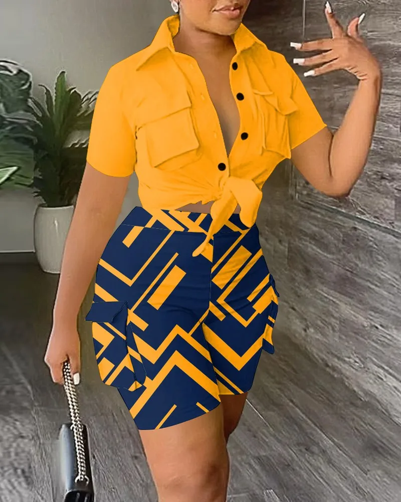 Женский офисный комплект из рубашки и шортов повседневный двух предметов с