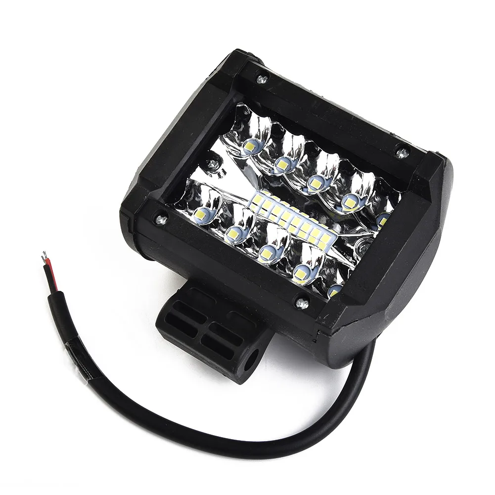 Фото Светодиодная фара-балка 60W 12V: Комбинированный свет (точечный/рассеянный) для яркого рабочего освещения, внедорожных противотуманных фар, для внедорожников, квадроциклов, UTV, а также в качестве головного света. №5
