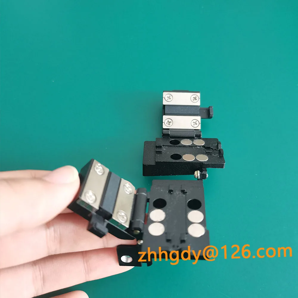 Fiber Optic Fusion Splicer FSM-50S Single-Core Fixture a Pair of 50S Leather Pigtail Single-Core Three-in-one Fixture3 in 1