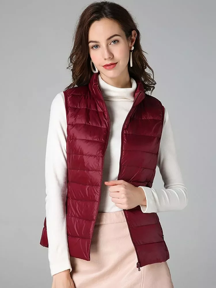 New2022 Down Vest Ultralight Thin Sleeveless Jacket White Duck Down Winter Tops Spring Autumn Female Portable Outwear