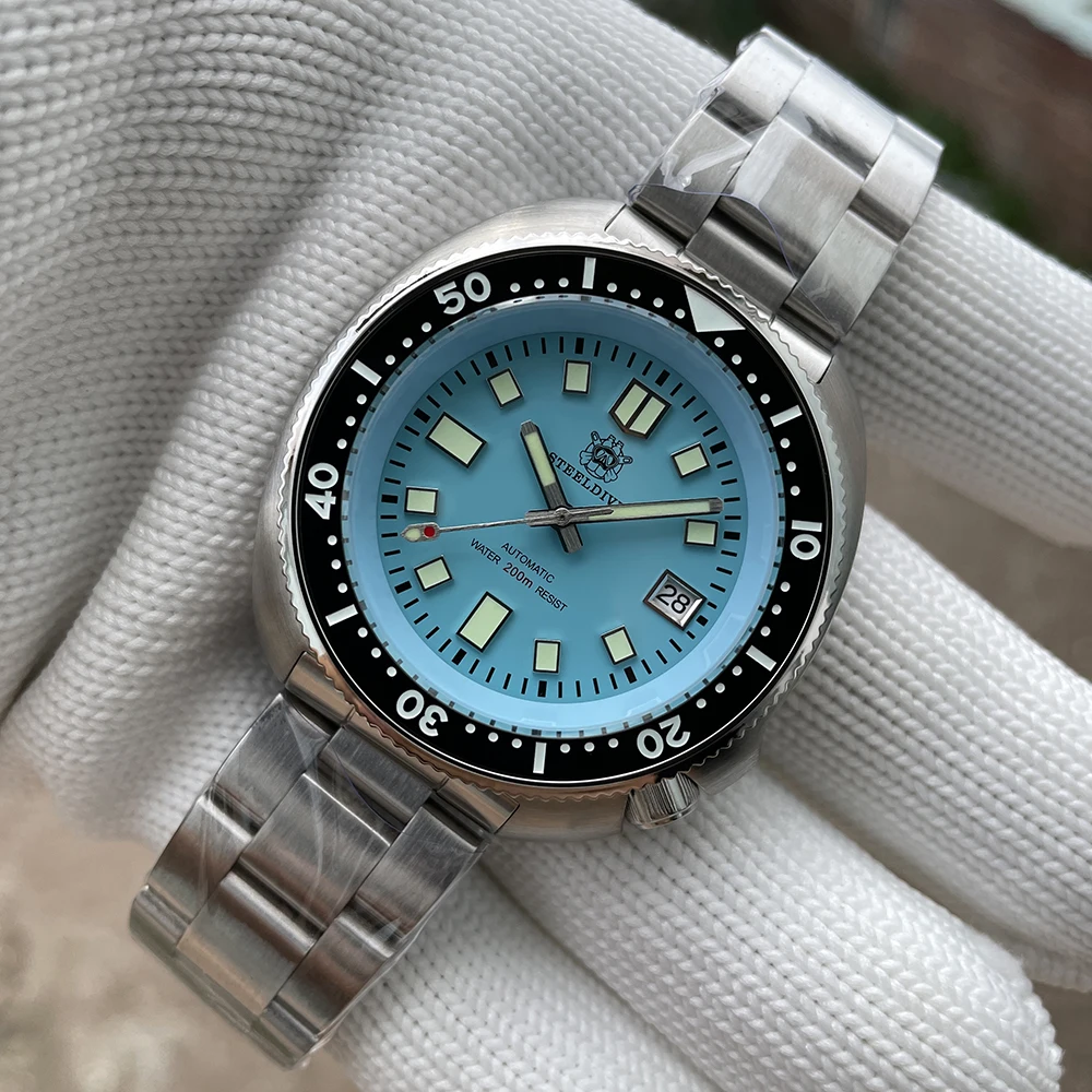 

Steeldive New 1970 Abalone Dive Watch NH35 Movement Automatic Mechanical Watches For Men 20Bar Waterproof Luminous Stainless