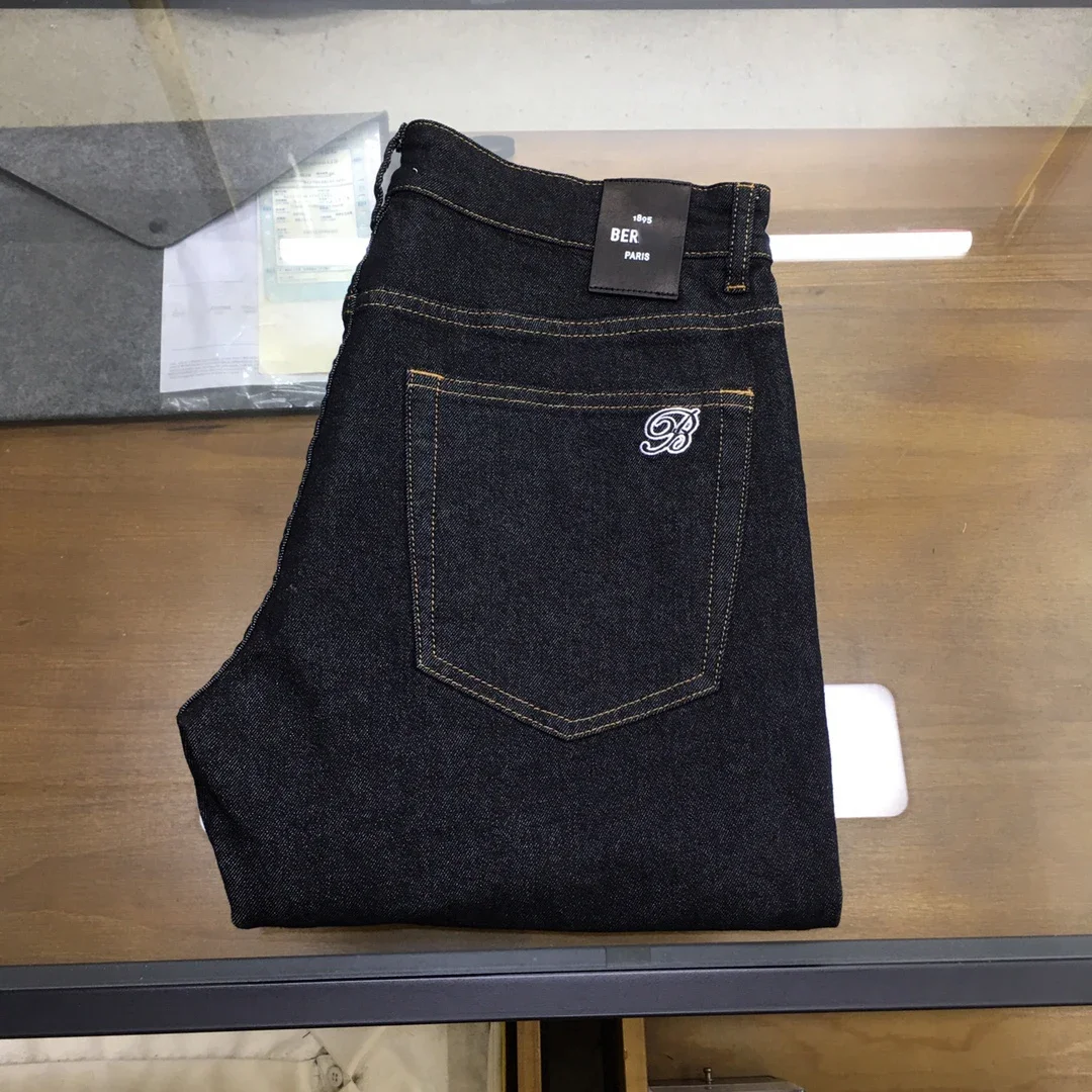 Джинсы мужские прямые эластичные с вышивкой Размеры 29-38