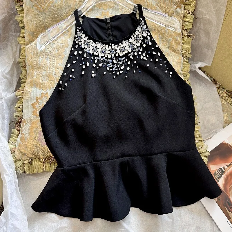 Блузка женская летняя черная с бусинами на бретельках