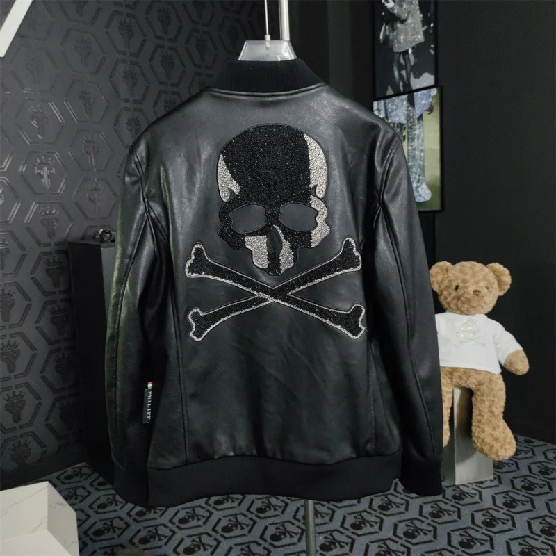 

2023 Skulls Rhinestones PU Winter Jacket Men Clothing Stand Neck Rib Sleeve Streetwear Mens Jackets and Coats Chaqueta Hombre