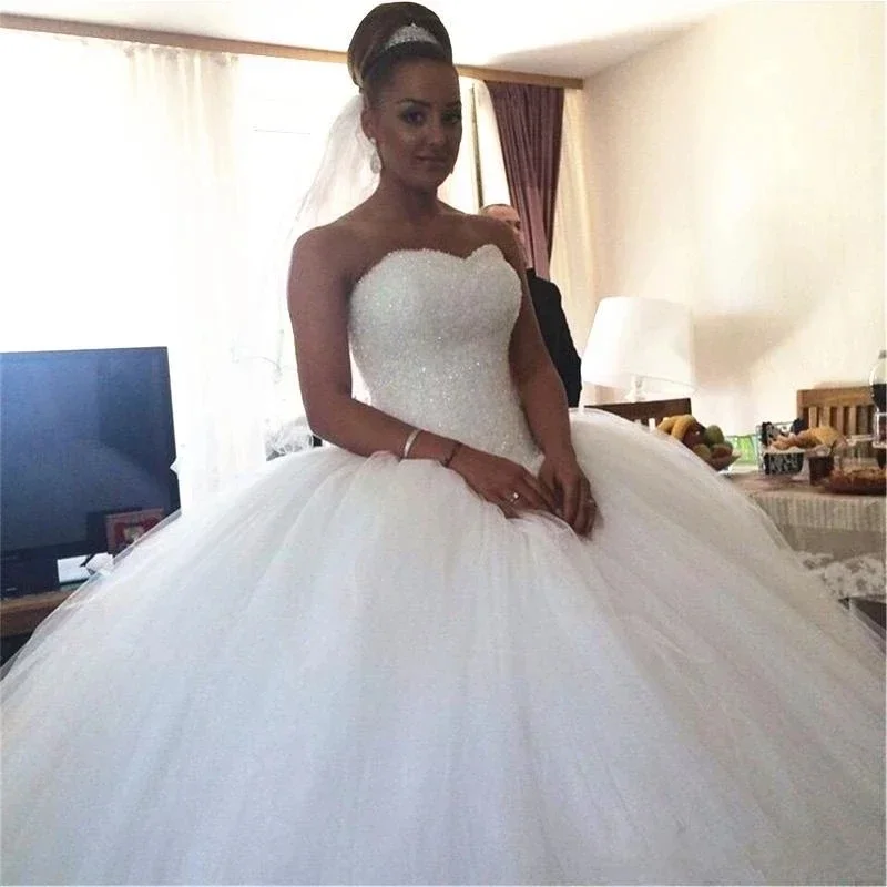 

Sweetheart Ball Gown Wedding Dresses Crystal Beaded Sparkly Crystal Floor-Length Formal Bridal Gowns HOT