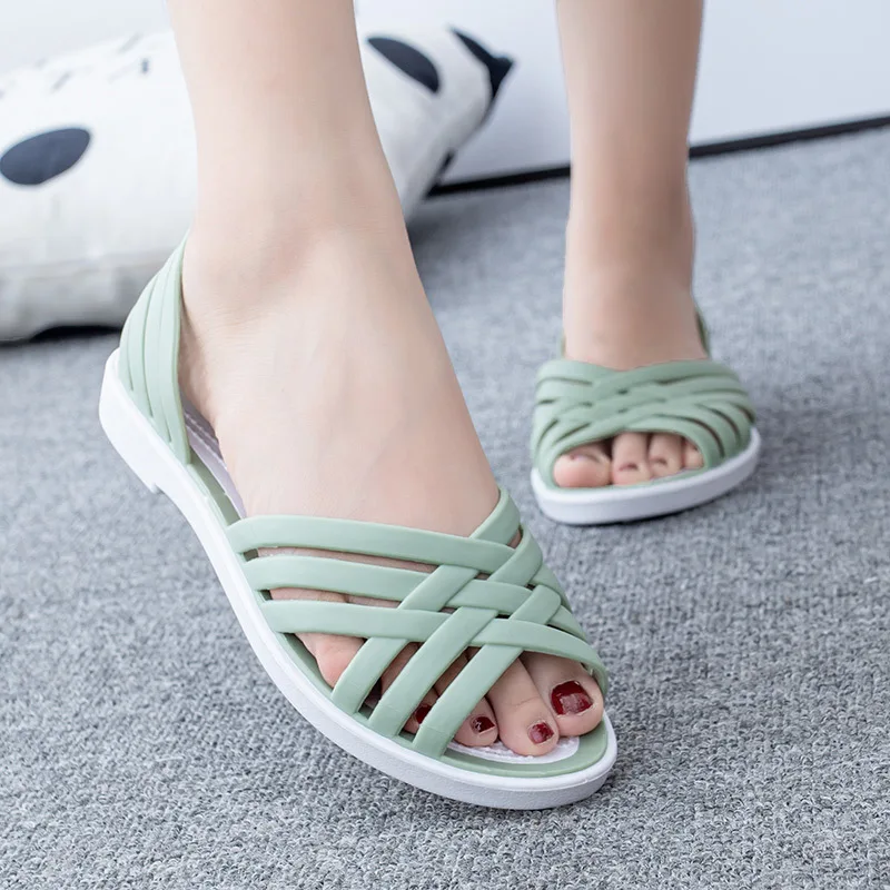 

Sandals 2022 Summer New Hollow Out Beach Shoes Fashion Outdoor Jelly Sandalias Mujer Flat Casual Comfortable Soft Sole Mom Shoes