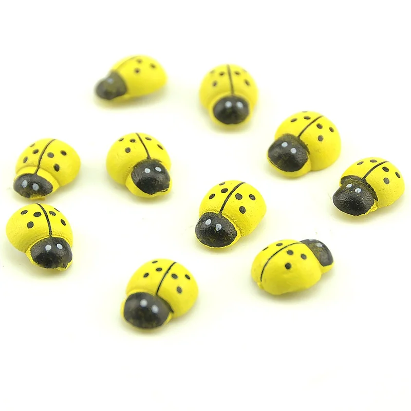 

10mm 20Pcs Wooden Ladybird Ladybug Wall Sticker Children Kids Painted adhesive Back DIY Craft Home Party Holiday Decoration