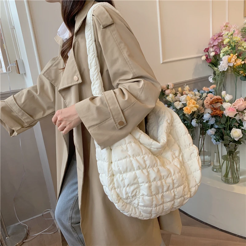 Large Pleated Hobo Women Shoulder Bag Designer Padded Crossbody Bag Quilted Cloud Bags for Women 2023 Soft Shopper Tote Female