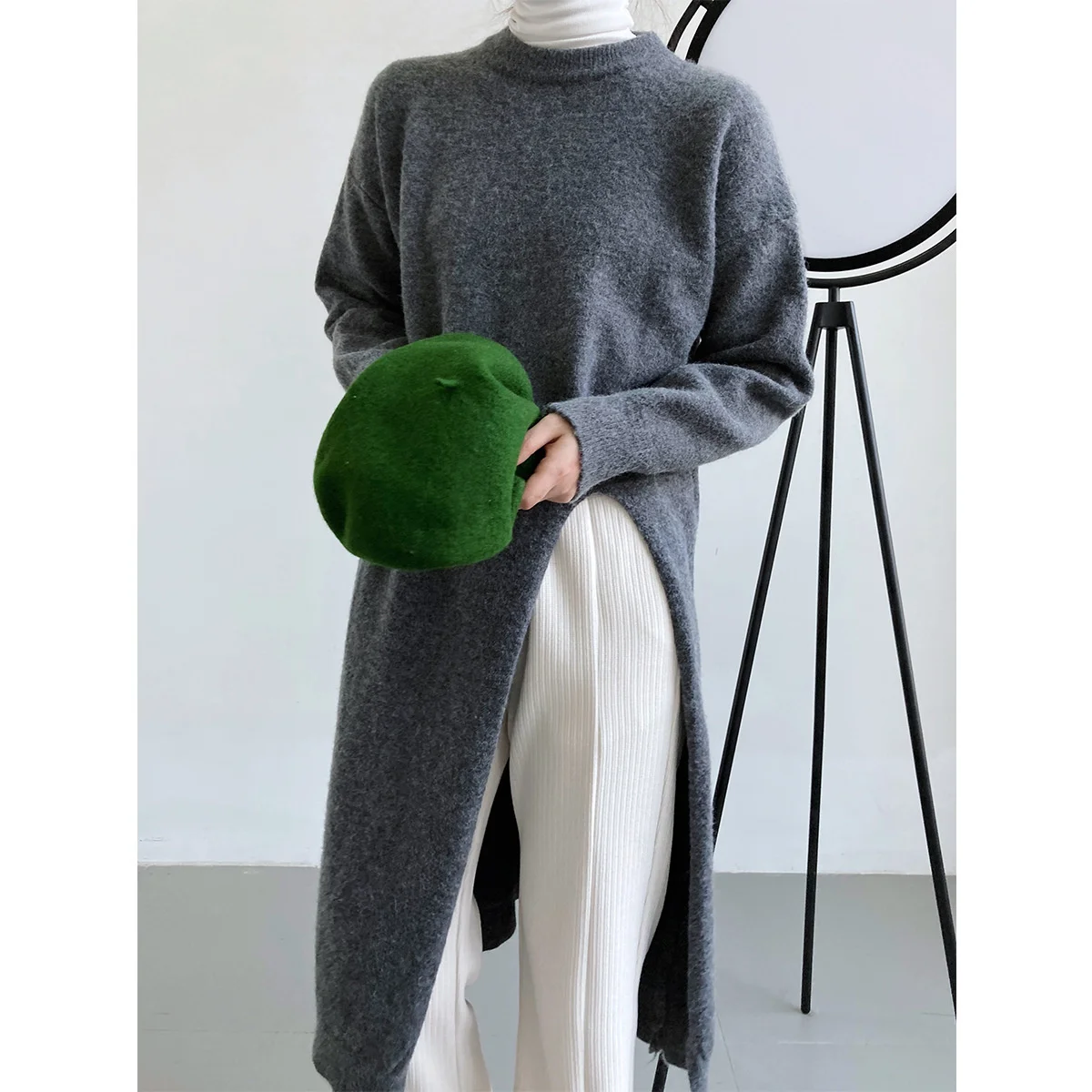 

Luxi design sense hem split wool dress for women in autumn and winter lazy medium long stacked knitted dress ss082