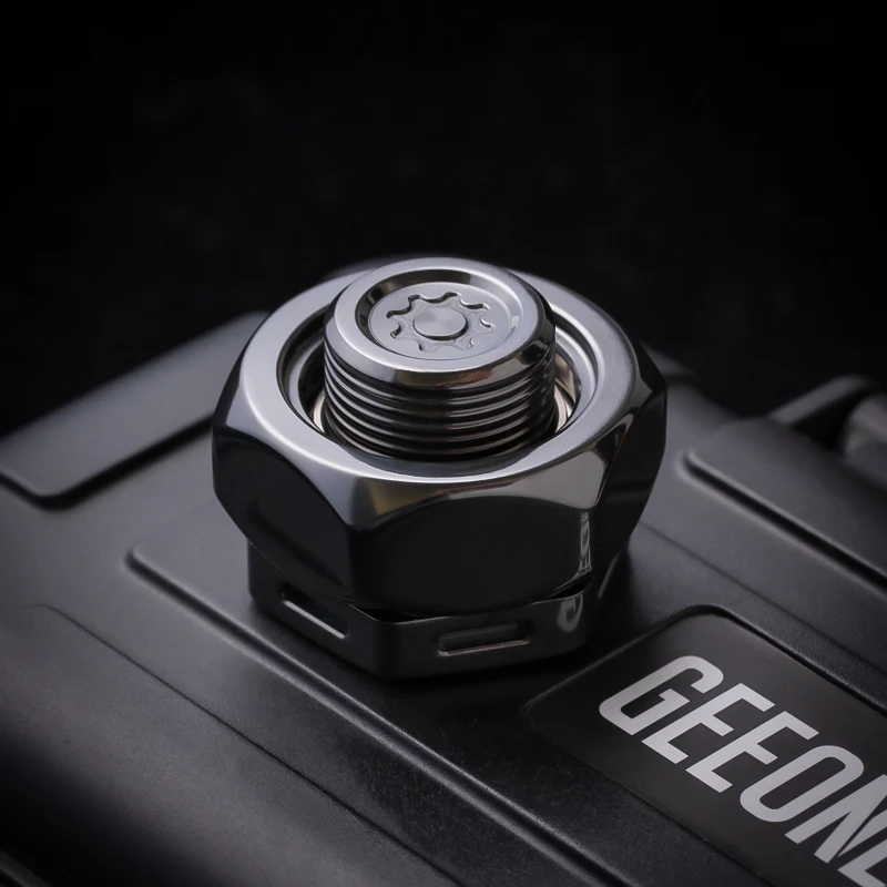 

Large Screw Ring Gyro Black Mirror Fingertip Gyro Desktop Solution Pressure Reduction Toy Artifact edc
