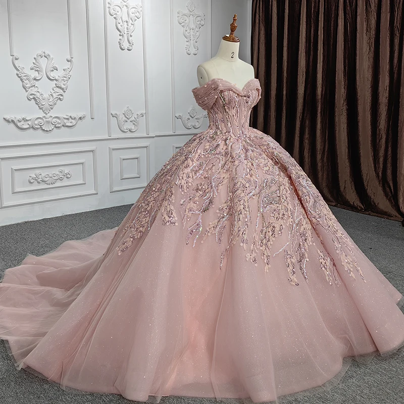 Рисунок 3 - Элегантное женское платье принцессы Quinceanera