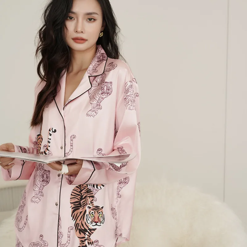 Chic Tiger Print Long Sleeve Pajamas Set For Women Spring Summer Ice Silk Loose Homewear Clothing Lady Sleepwear Night Suits
