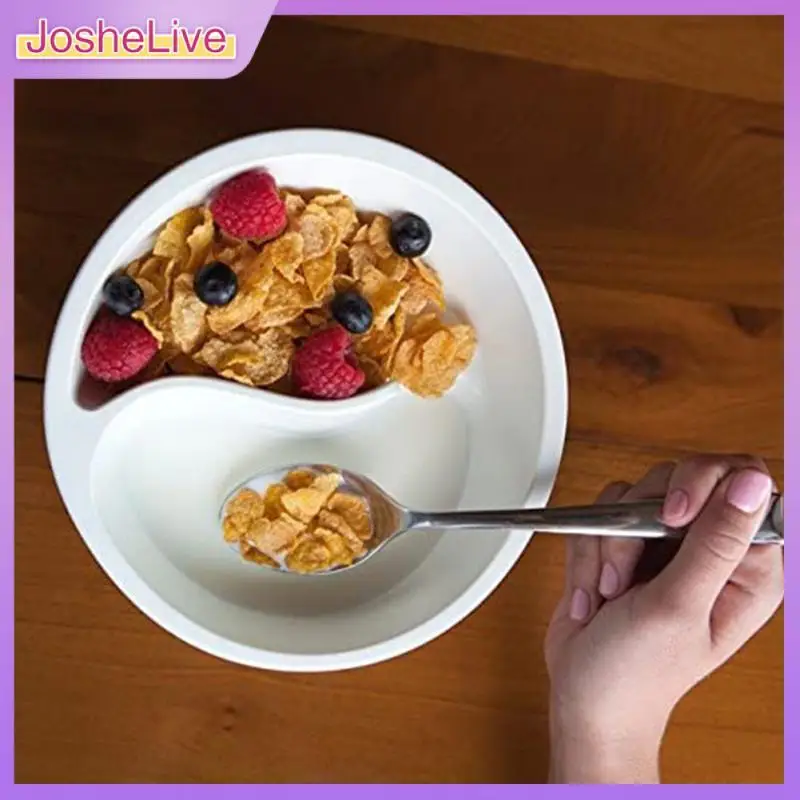 Creative Lazy Snack Bowl Dry And Wet Separated Oatmeal Bowl BPA Free High Quality ABS Microwave Safe Bowl Children's Bowl