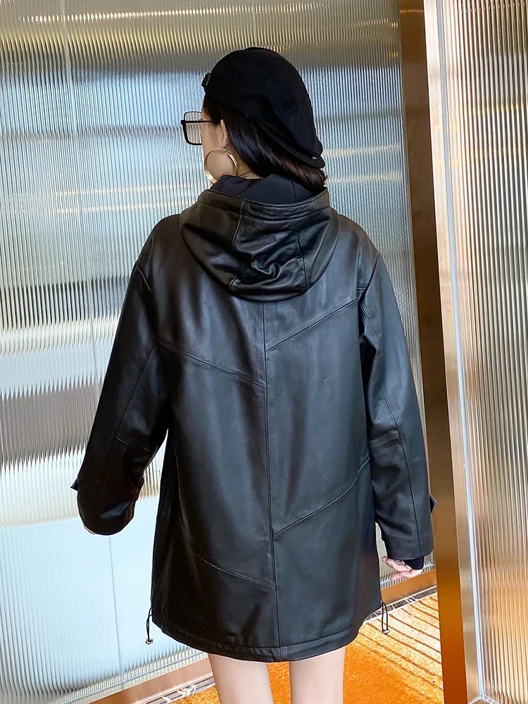 Куртка женская из натуральной овечьей кожи Повседневная Черная байкерская