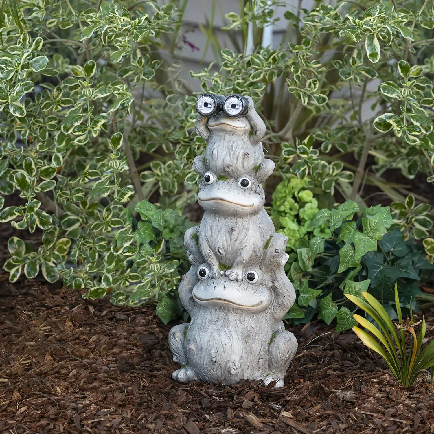 

Alpine Corporation Solar 3-Stack Frogs Statue w/LED Light, 24 talloutdoor garden statue