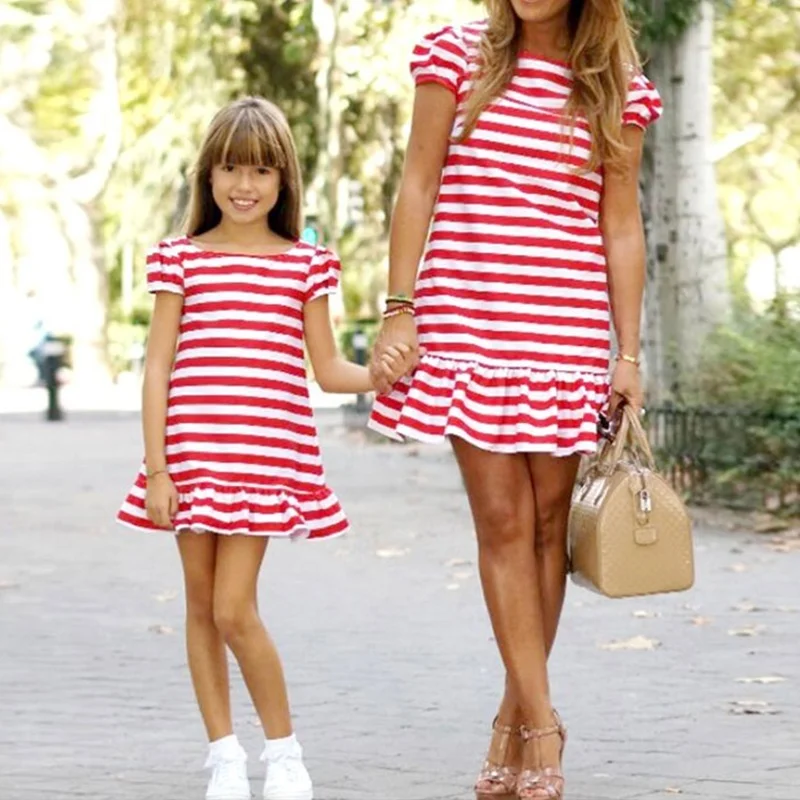

Mother Daughter Dresses Summer Short Sleeve Striped Mini Dress Mommy And Me Family Matching Dress Sister Family Look Short Dress