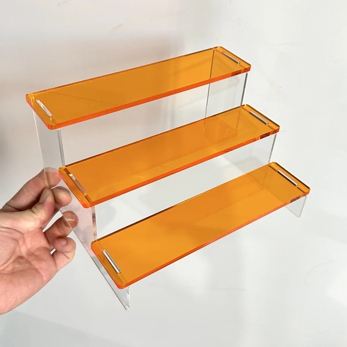 

Стенд для игрушек из акрила