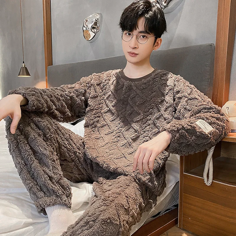 

Pajamas men's large size autumn and winter coral fleece thickened and velvet cartoon flannel round neck warm home clothes suit