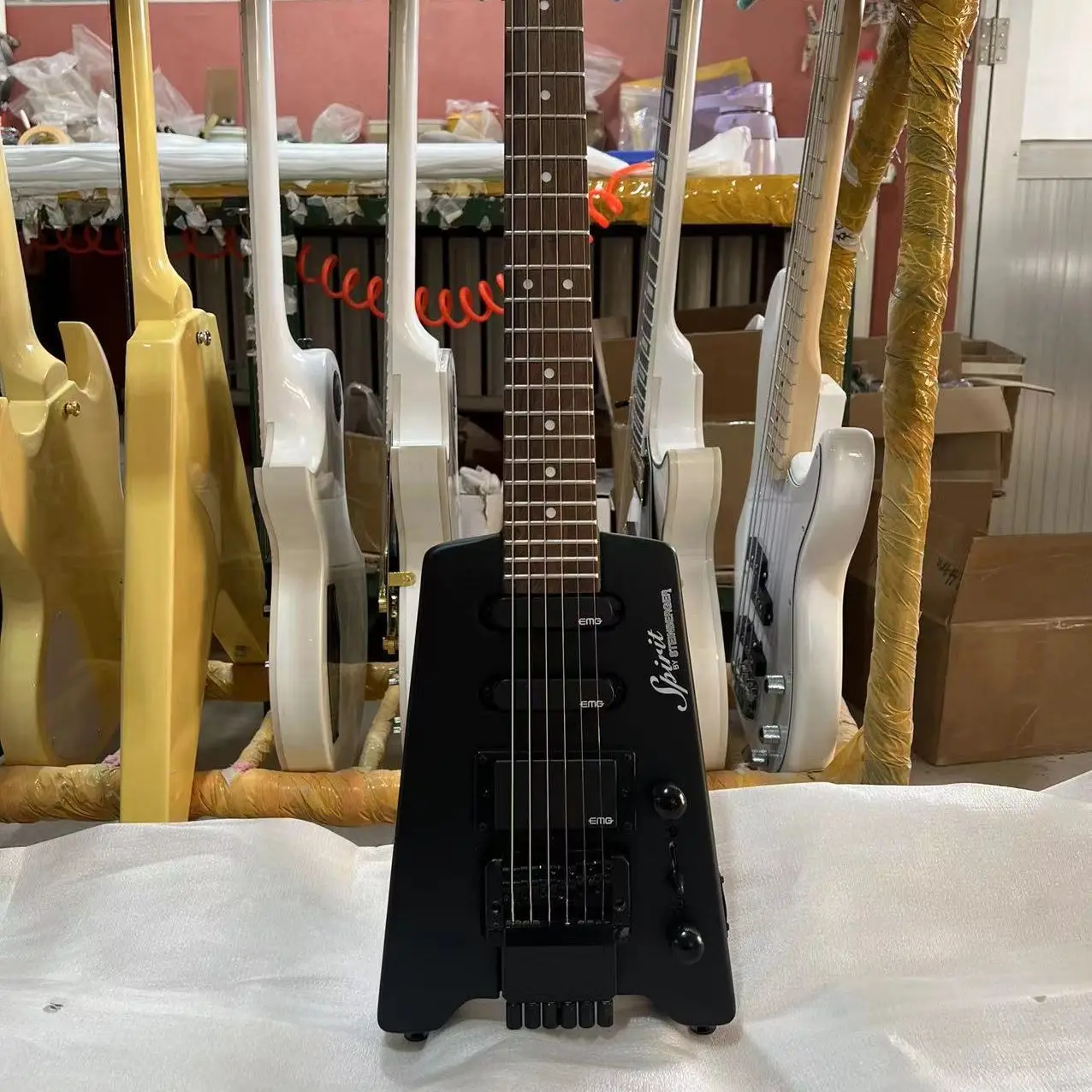 

Steinberger Headless Electric Guitar Matte Black Color Floyed Rose Bridge High Quality Guitarra Free Shipping